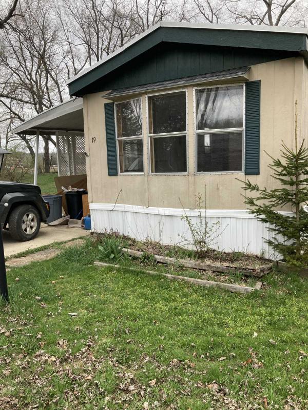 1990 Titan Mobile Home For Sale 7930 Route 16 Lot 19 Franklinville, NY