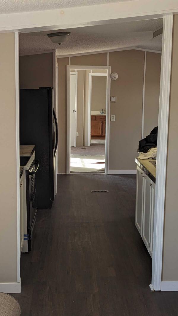 1996 Norris Mobile Home For Sale 3110 Meadowbrook Rd Blacksburg, VA